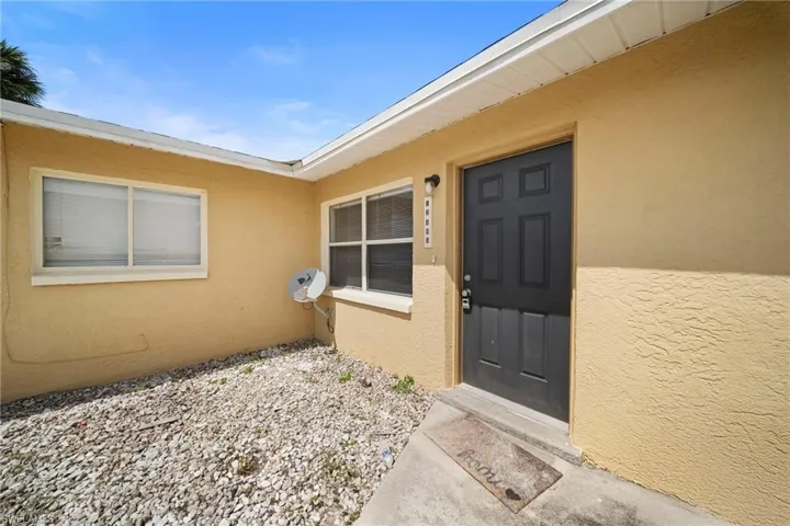 13401 Pine Needle Ln, Fort Myers, Florida 33908