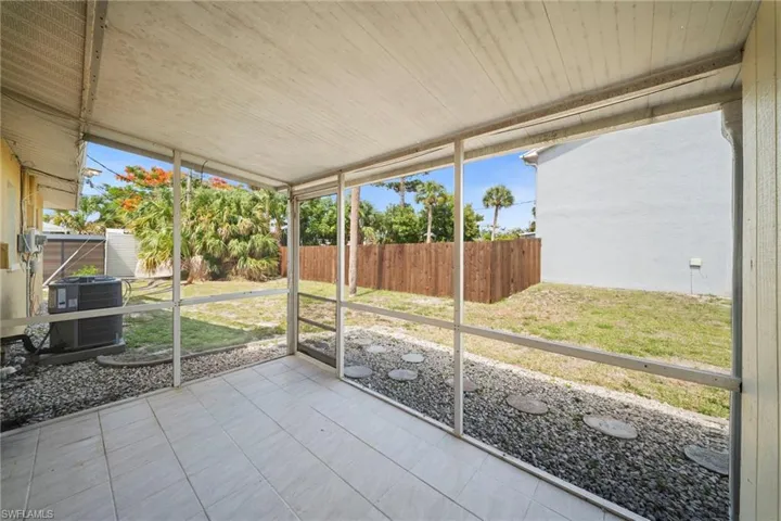 13401 Pine Needle Ln, Fort Myers, Florida 33908