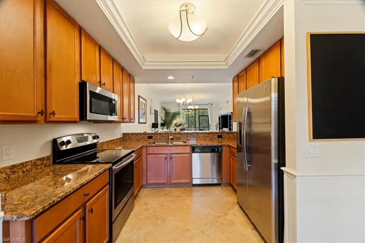 9832  Venezia  CIR, Naples, FL 34113