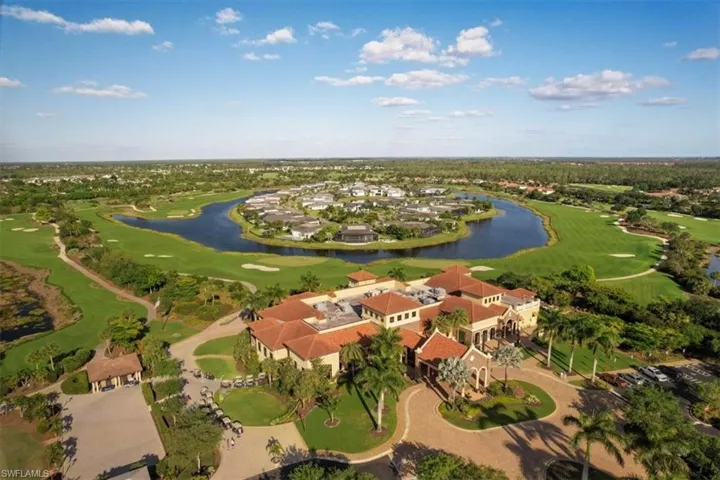9832  Venezia  CIR, Naples, FL 34113