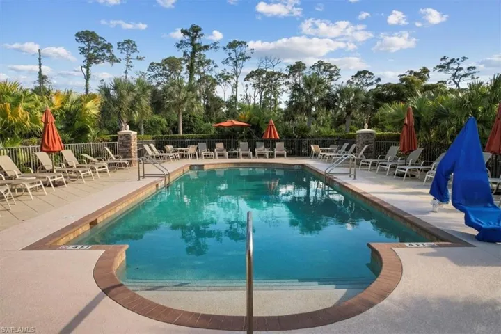 9832  Venezia  CIR, Naples, FL 34113