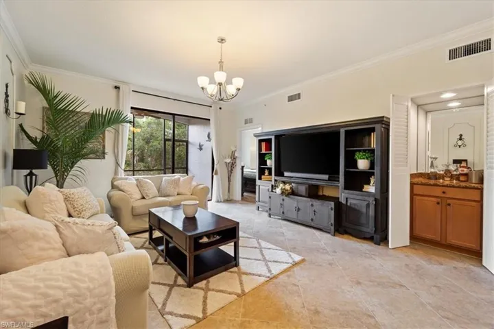 9832  Venezia  CIR, Naples, FL 34113