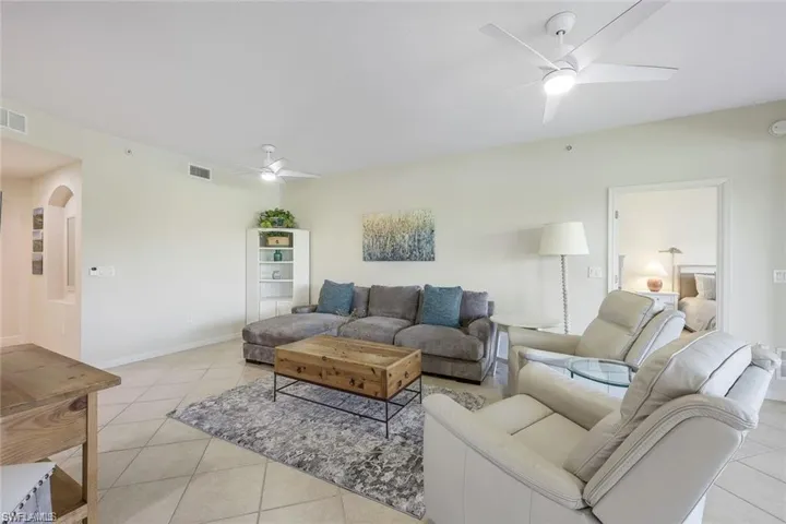 9525 Ironstone Ter 102, Naples, Florida 34120