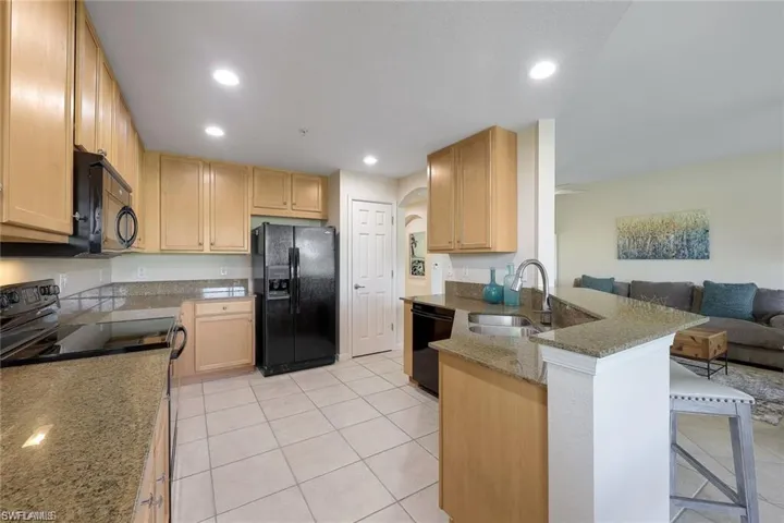 9525 Ironstone Ter 102, Naples, Florida 34120