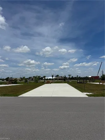 261 Horizon Rd, Punta Gorda, Florida 33982