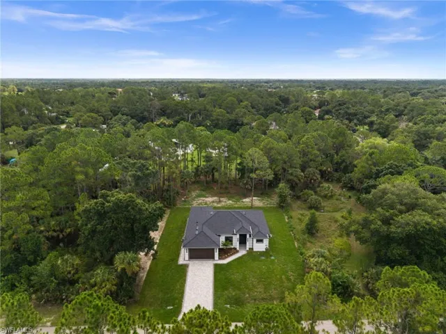 616 Prospect Ave, Lehigh Acres, Florida 33972
