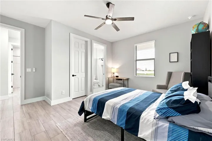 2830 Nw 46th Pl, Cape Coral, Florida 33993