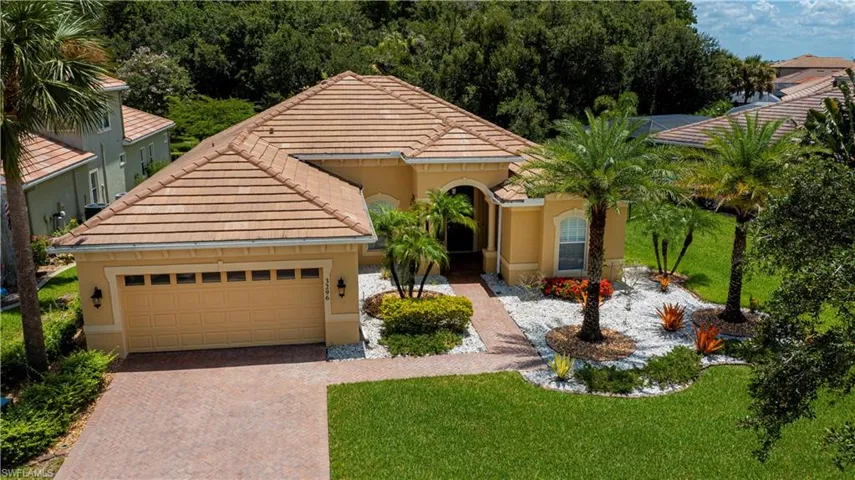 3296 Hampton Blvd, Alva, Florida 33920