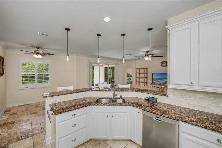 3296 Hampton Blvd, Alva, Florida 33920