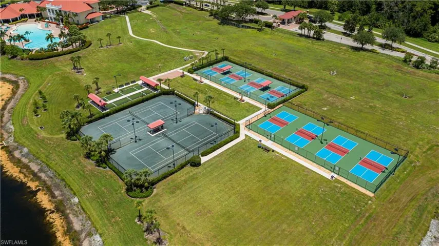 3296 Hampton Blvd, Alva, Florida 33920