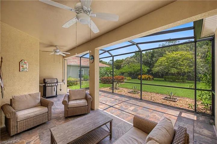 Extra Large Screened Lanai