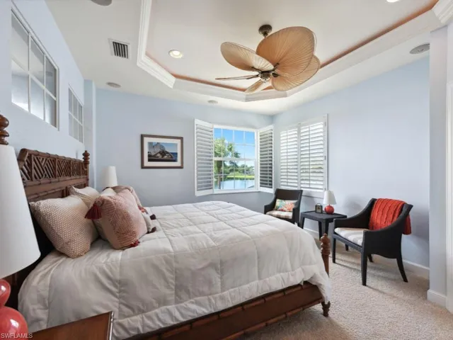 Guest Bedroom #1 - Upstairs