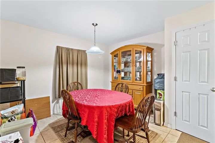 1626 Sw 9th Pl, Cape Coral Fl 33991
