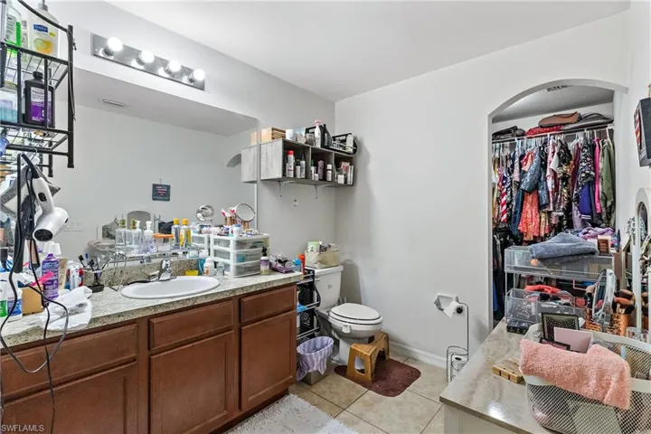 1626 Sw 9th Pl, Cape Coral Fl 33991