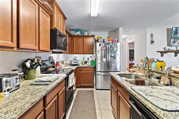 1626 Sw 9th Pl, Cape Coral Fl 33991