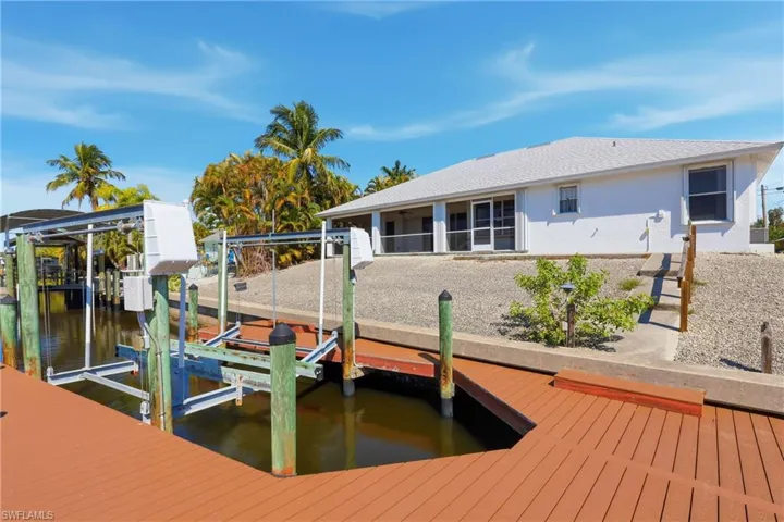 3715 Manatee Dr, St. James City, Florida 33956