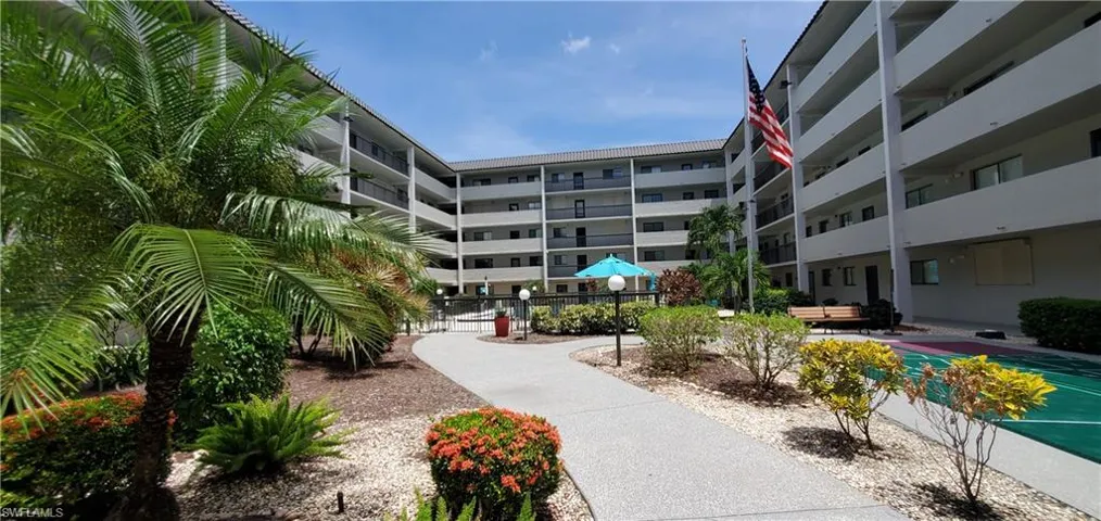 View of home's community