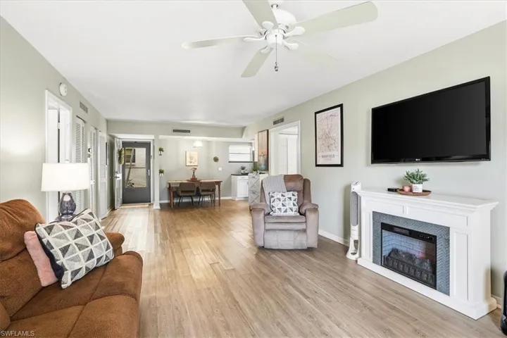 12491 Mcgregor Blvd 7, Fort Myers, Florida 33919
