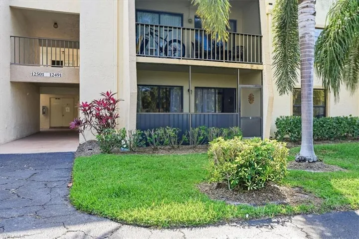 12491 Mcgregor Blvd 7, Fort Myers, Florida 33919