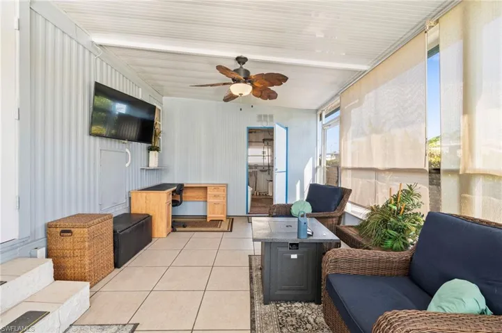 View of patio / terrace featuring ceiling fan