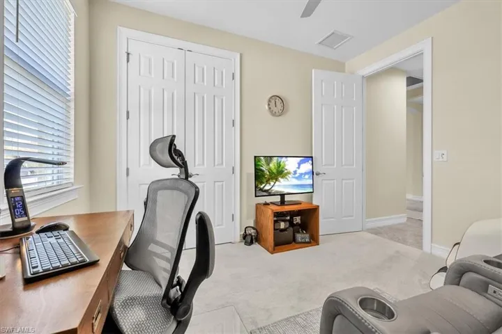3286 Birchin Ln, Fort Myers, Florida 33916