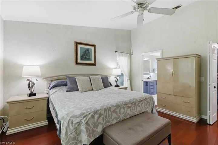 1768 Royal Cir 1402, Naples, Florida 34112