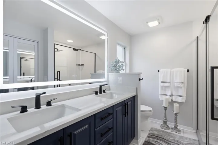 1768 Royal Cir 1402, Naples, Florida 34112