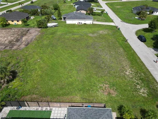 2022 Ne 24th Ter, Cape Coral, Florida 33909