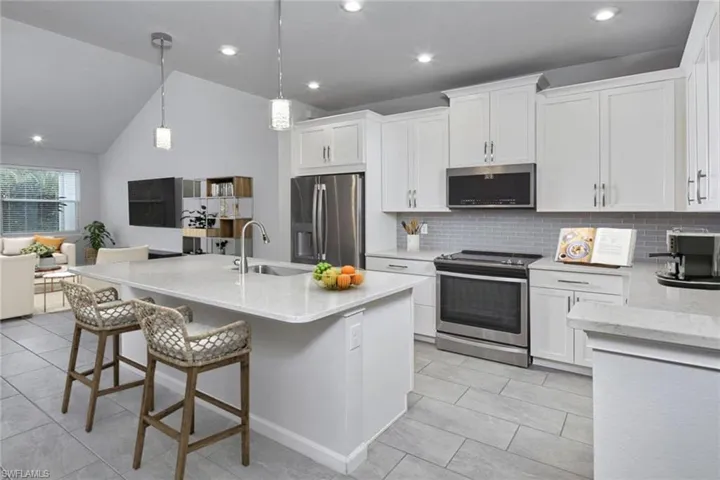 4659 Arboretum Cir 103, Naples, Florida 34112