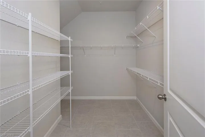 4659 Arboretum Cir 103, Naples, Florida 34112