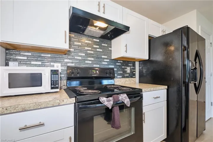 4024 Ne 10th Ave, Cape Coral Fl 33909