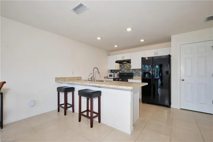 4024 Ne 10th Ave, Cape Coral Fl 33909