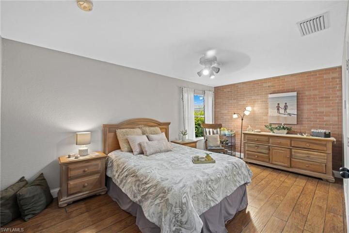 #1 Guest Room
