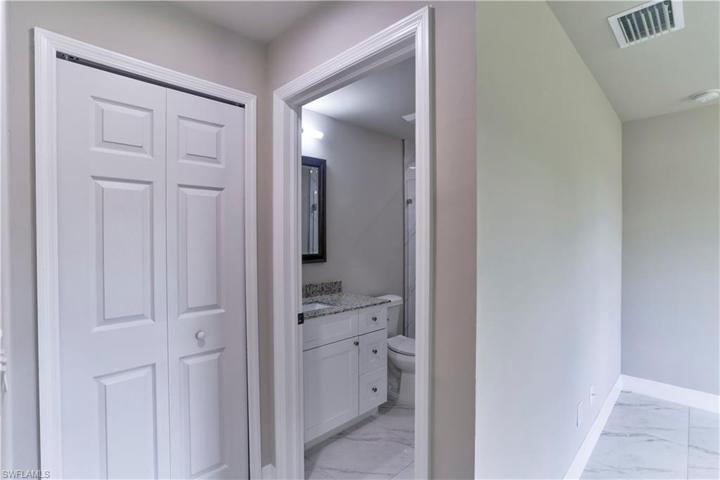 515-517  Meadow  RD, LEHIGH ACRES, FL 33973