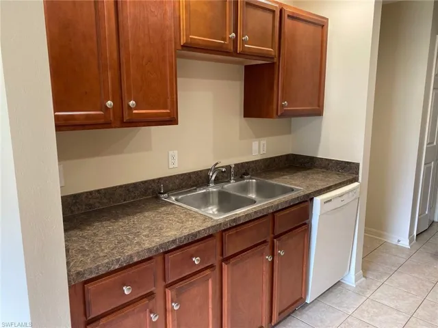 1037 Camden St E, Lehigh Acres, Florida 33974