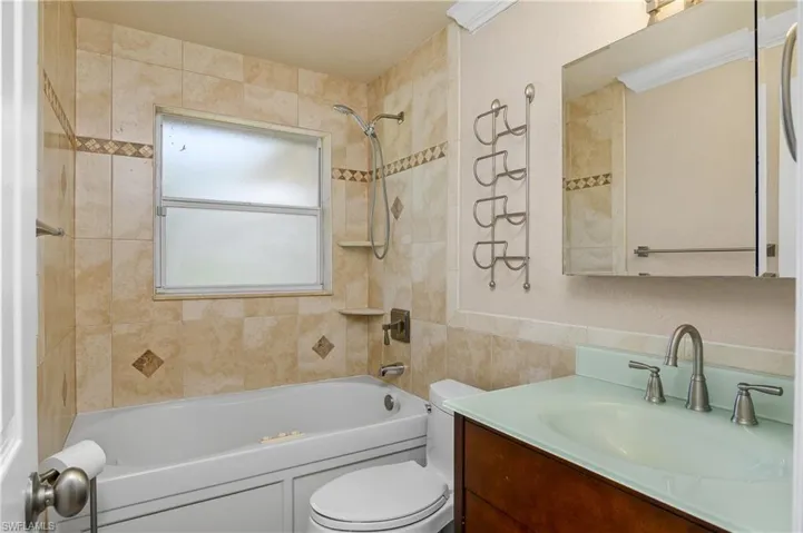 1687 N Flossmoor Rd, Fort Myers, Florida 33919