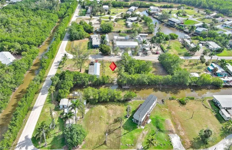 Aerial view of property and surrounding area
