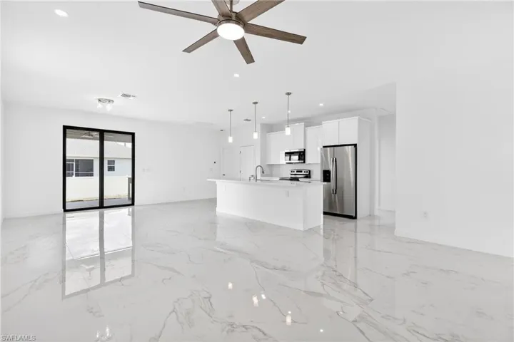 4109 17th St Sw, Lehigh Acres, Florida 33976
