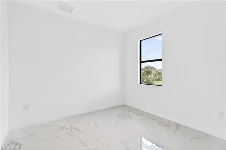 4109 17th St Sw, Lehigh Acres, Florida 33976