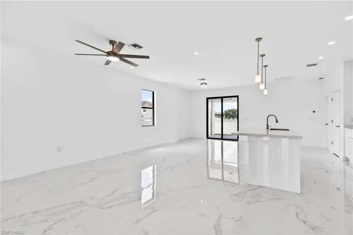 4109 17th St Sw, Lehigh Acres, Florida 33976