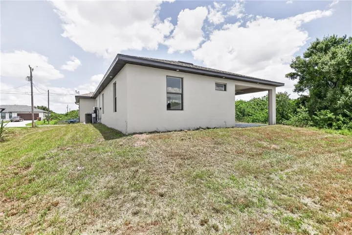 4109 17th St Sw, Lehigh Acres, Florida 33976