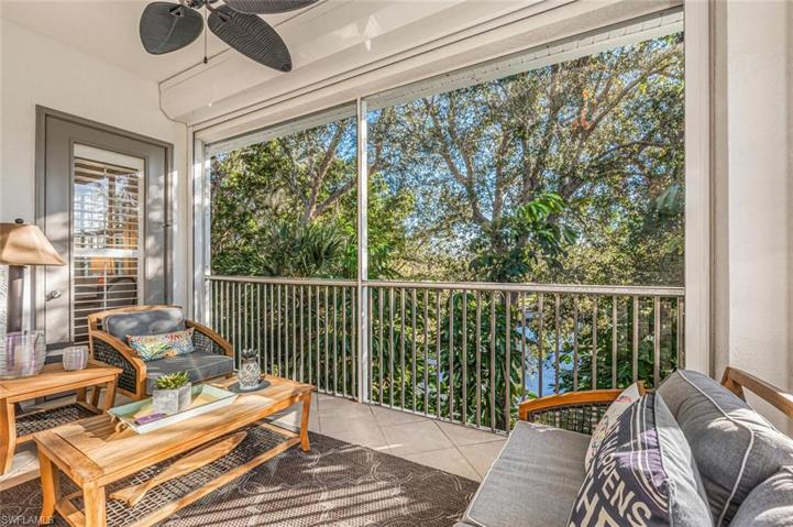 780  Bentwater  CIR, Naples, FL 34108