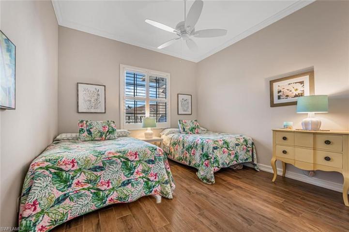 780  Bentwater  CIR, Naples, FL 34108