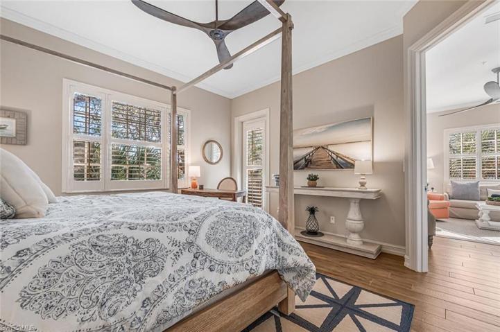 780  Bentwater  CIR, Naples, FL 34108