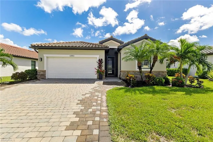 11921 Arbor Trace Dr, Fort Myers, Florida 33913