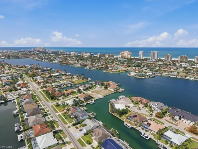 100  Lamplighter  DR, Marco Island, FL 34145