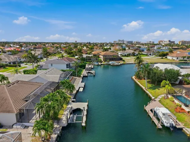 100  Lamplighter  DR, Marco Island, FL 34145