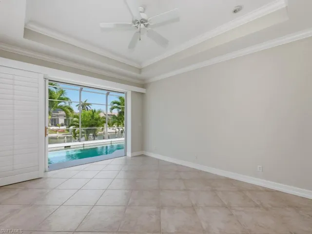 100  Lamplighter  DR, Marco Island, FL 34145