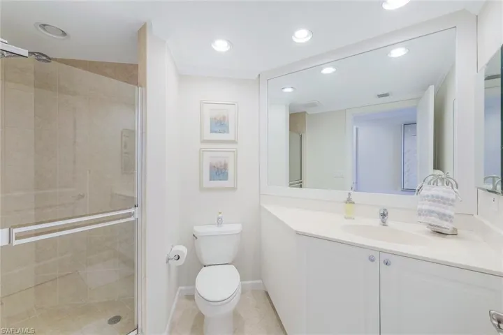 1060  Borghese  LN, Naples, FL 34114