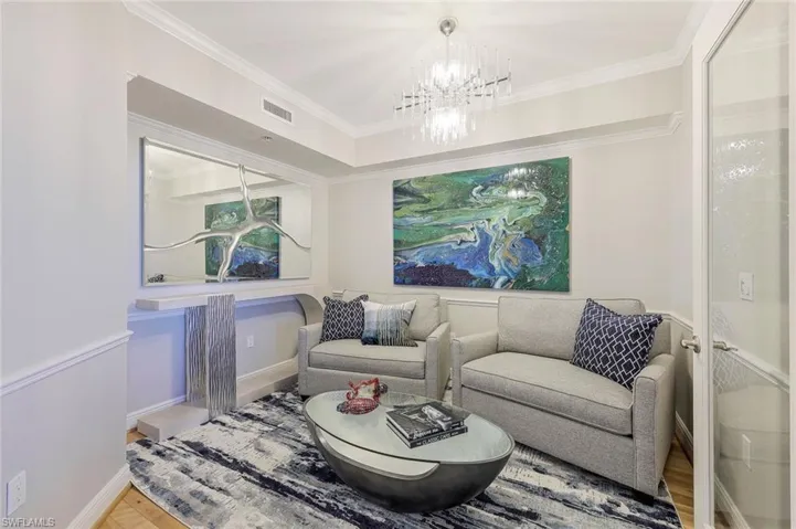 1060  Borghese  LN, Naples, FL 34114